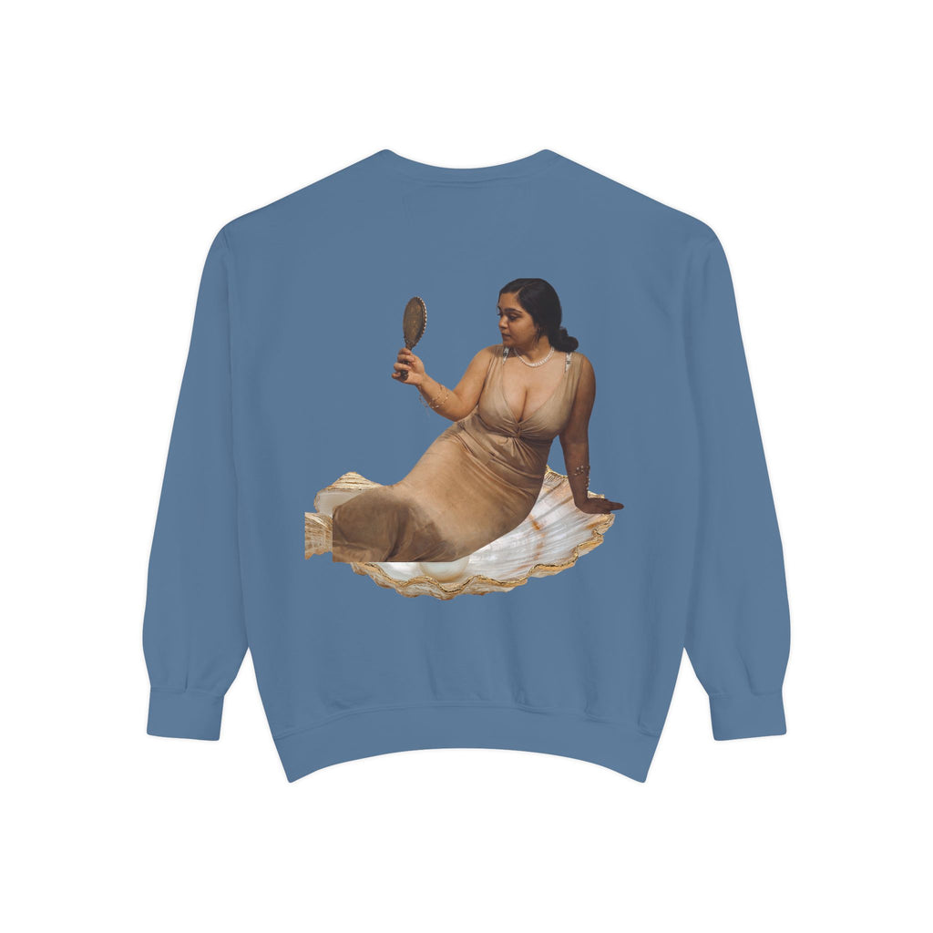 Sweatshirt — Vintage Muse Art Portrait Pullover