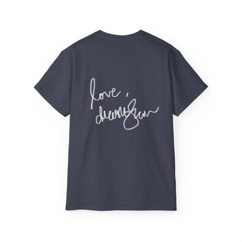 Vintage Glam Portrait T‑Shirt — Elegant Woman in Fur Graphic Tee