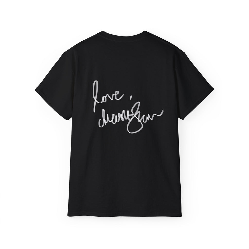 Vintage Glam Portrait T‑Shirt — Elegant Woman in Fur Graphic Tee