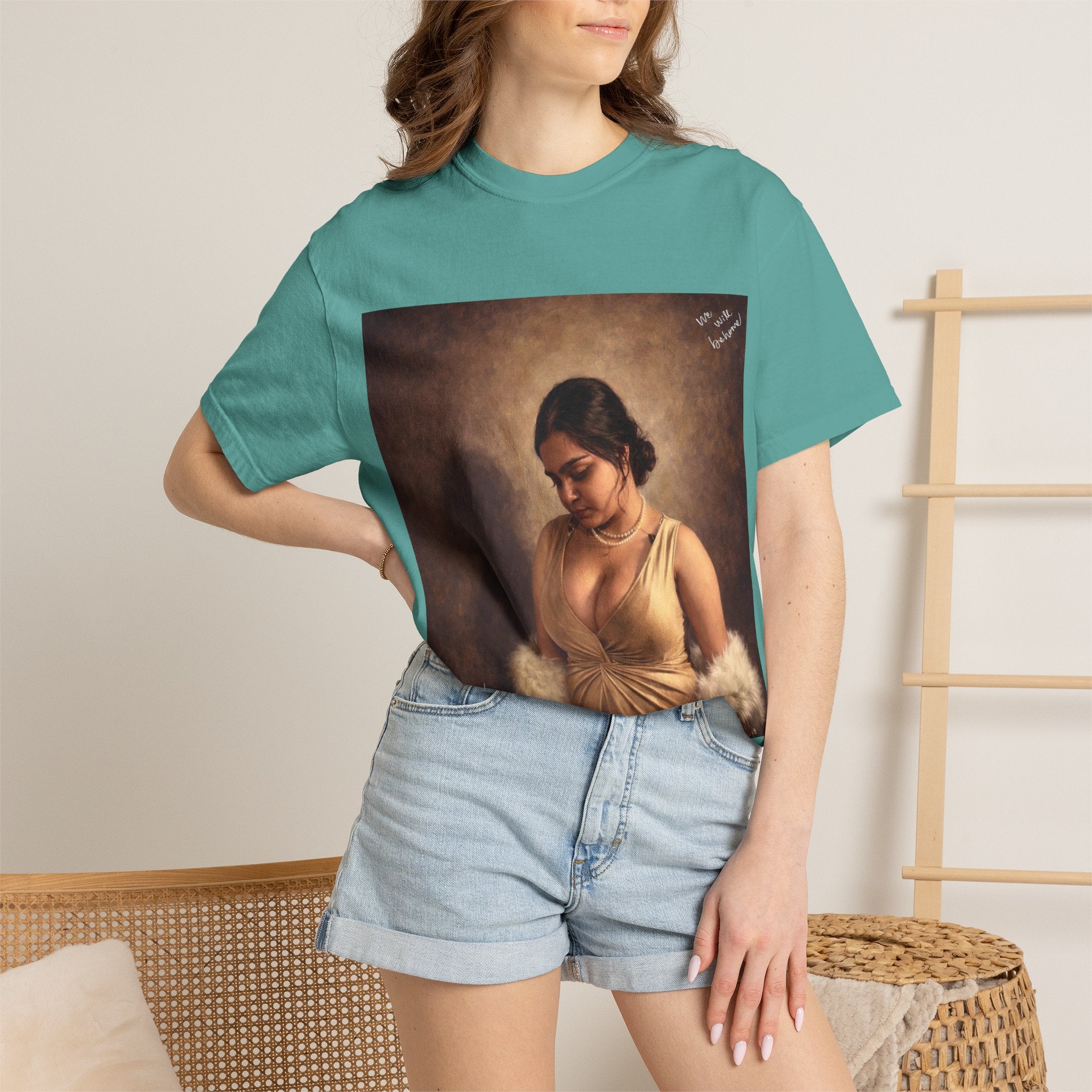 T-Shirt — Vintage Glam Portrait Tee with Signature "Love, Drashti"
