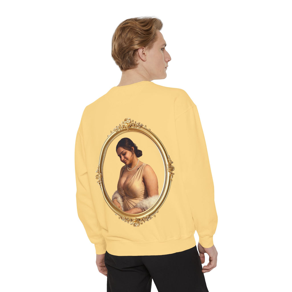 Portrait Sweatshirt — Vintage Frame Elegant Lady Graphic Pullover